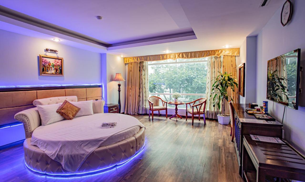 My Eiffel Hotel 3*