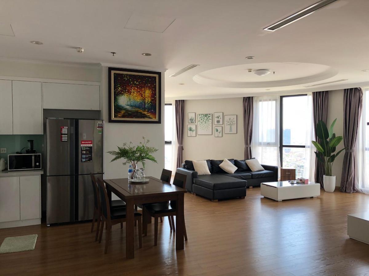 Vinhomes Royal 3 Br Căn hộ