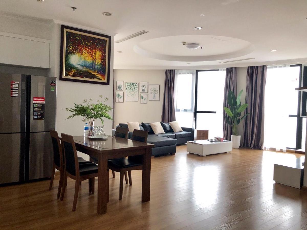 Vinhomes Royal 3 Br Hà Nội