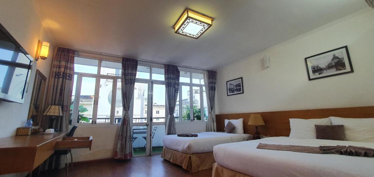 Win & Travel Hotel Hanoi
