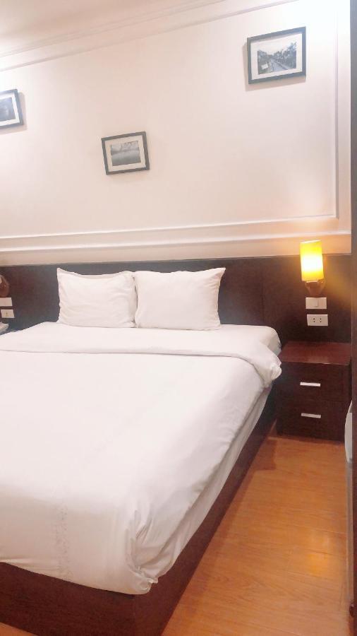 Hotel Rising Dragon Legend
