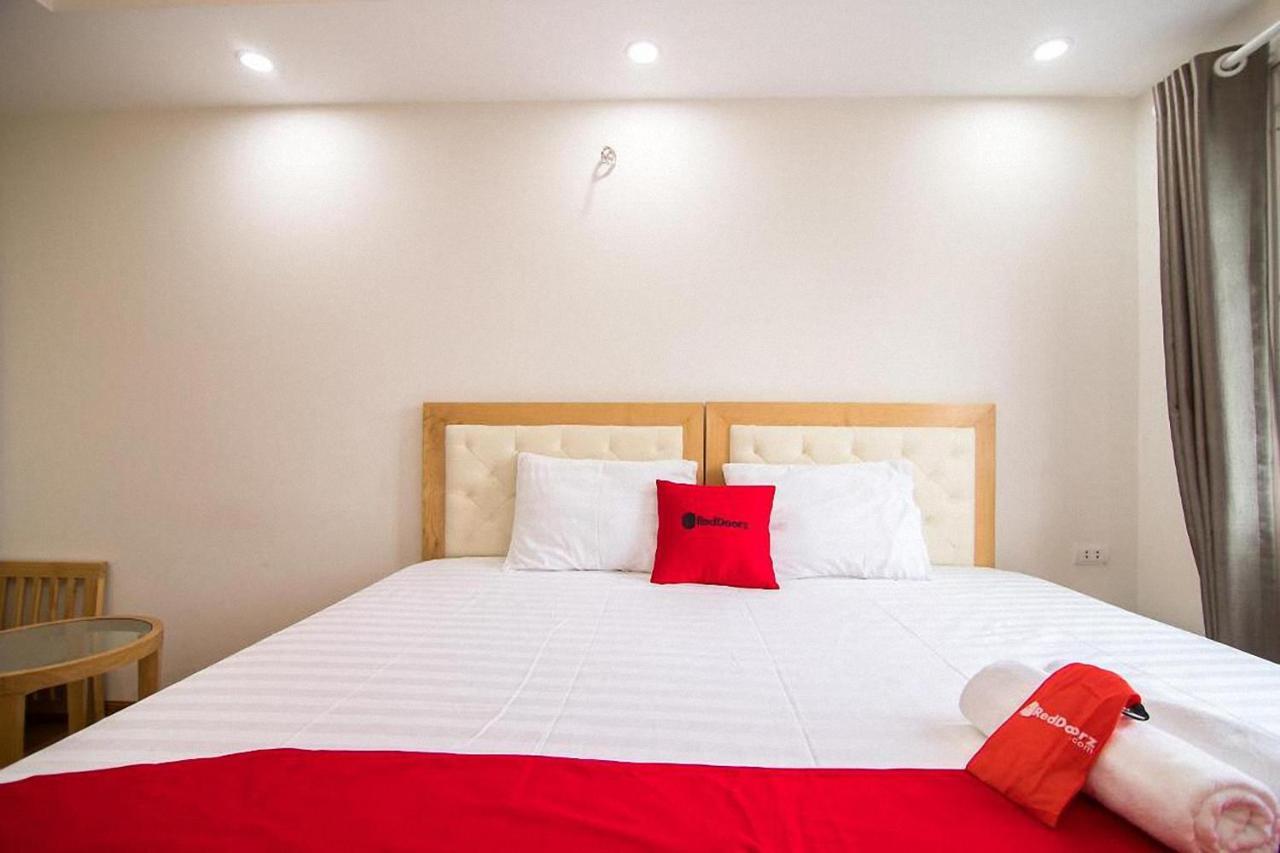 Galaxy & - 12 Ngo 80 Tran Duy Hung Hotel 3*