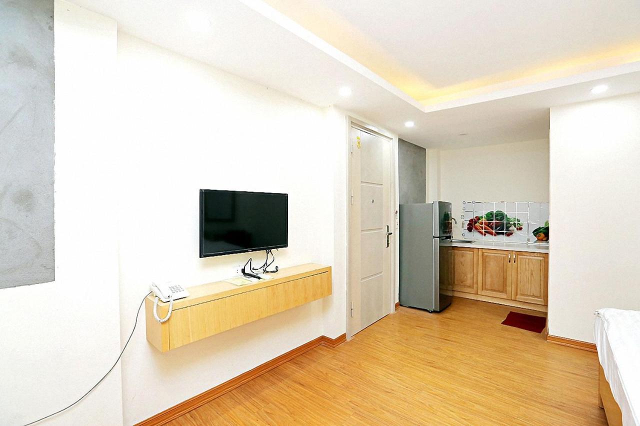 Hotel Galaxy & - 12 Ngo 80 Tran Duy Hung Hanoi