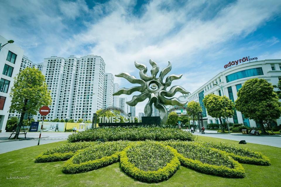 Bom Homes- Vinhomes Timescity- 2br- Service Apartment *
