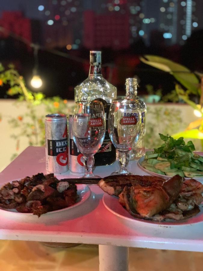 Lyn House - Service Hoang Quoc Viet Khách sạn hẻo lánh Hà Nội