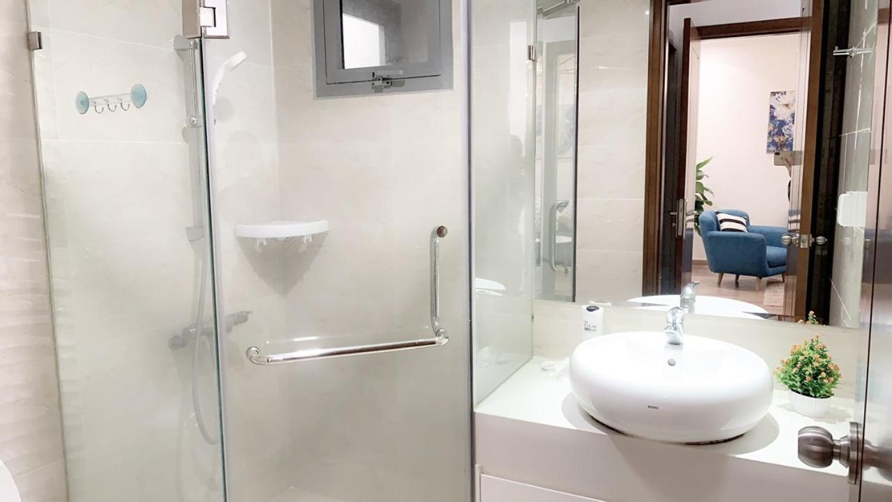 Apartment Bom Homes- Vinhomes Times City- Service Hanoi