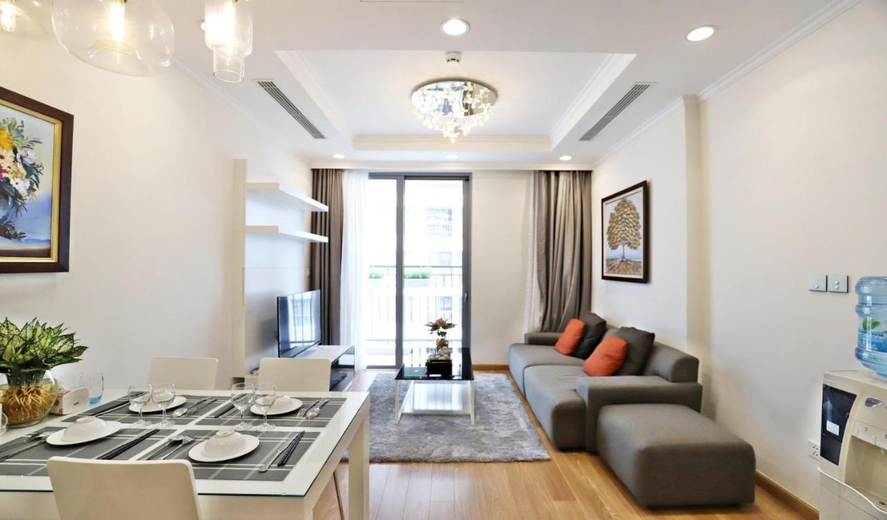 Apartment Bom Homes- Vinhomes Times City- Service