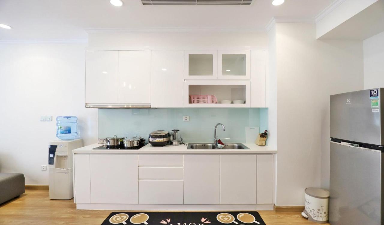 Bom Homes- Vinhomes Times City- Service Apartment *