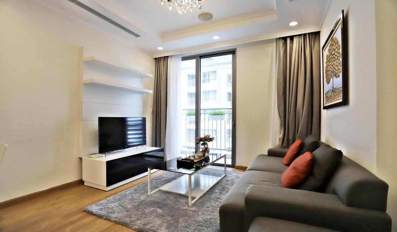Apartment Bom Homes- Vinhomes Times City- Service