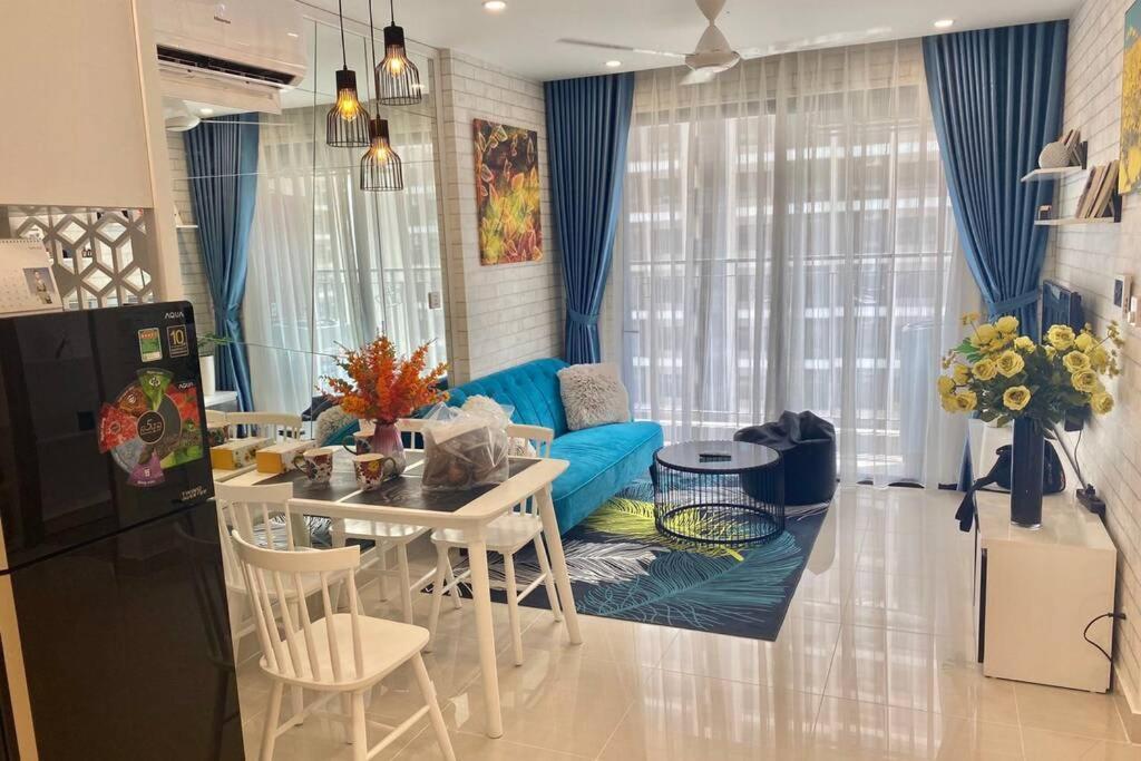 Bom Homes- Vinhomes Ocean Park- Service Apartment Hanoi