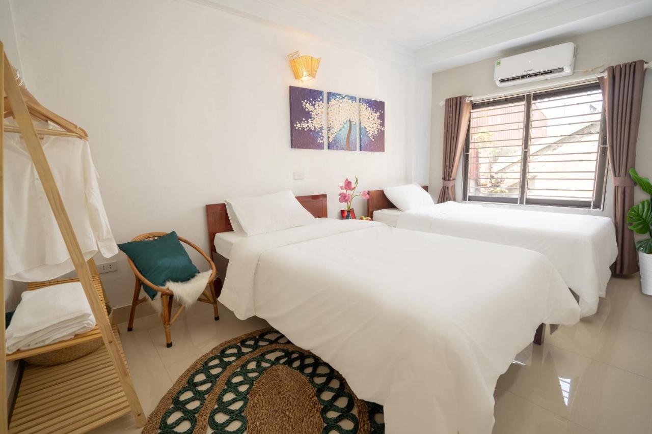 Homestay Centre Alley House & Travel