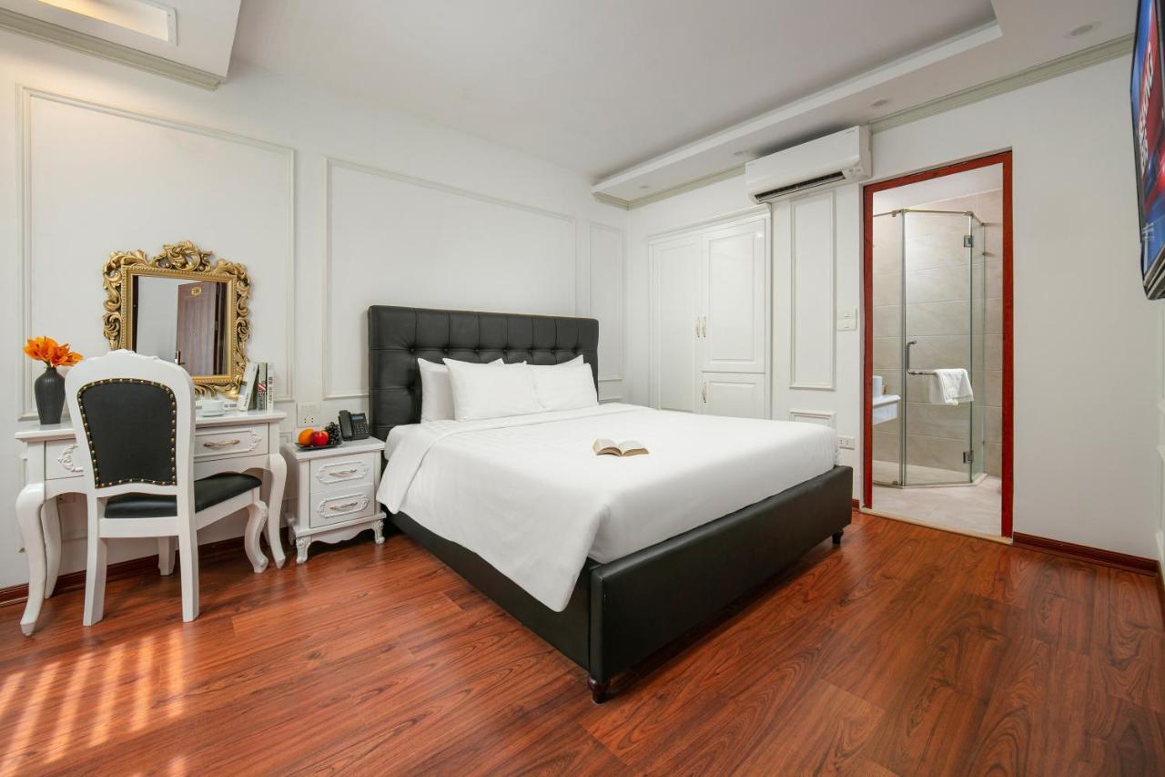 Mia Hotel