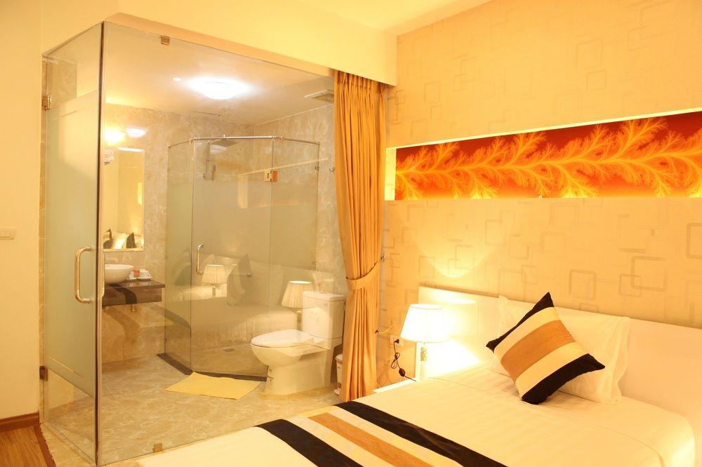 Splendid Star 3*