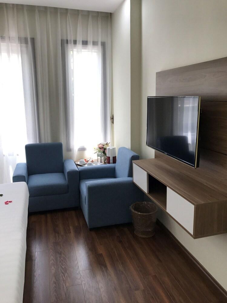 Aquarius Grand Hanoi