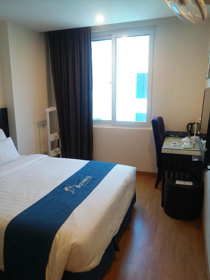 A25 - 66 Tran Thai Tong Hanoi