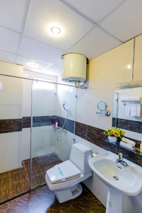 A25 - 150 Nguyen Thai Hoc Hotel 2*