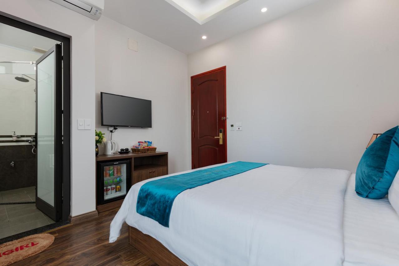 Airport Classic & Travel Hotel 3*