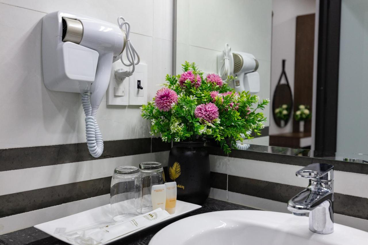 Airport Classic & Travel Hotel