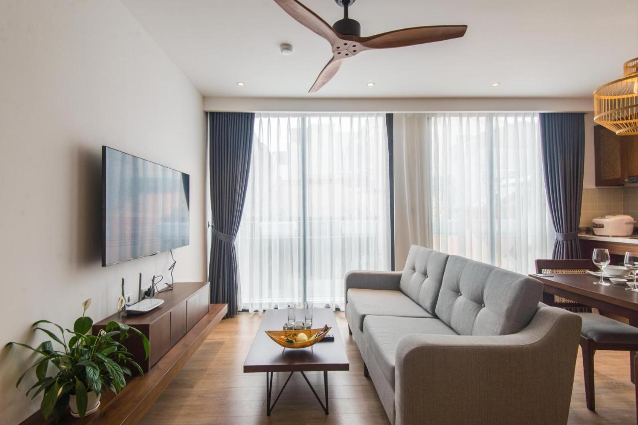 22housing & 81 Linh Lang * Hanoi