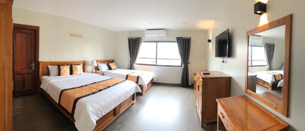 Moc Hoang Hotel 2*