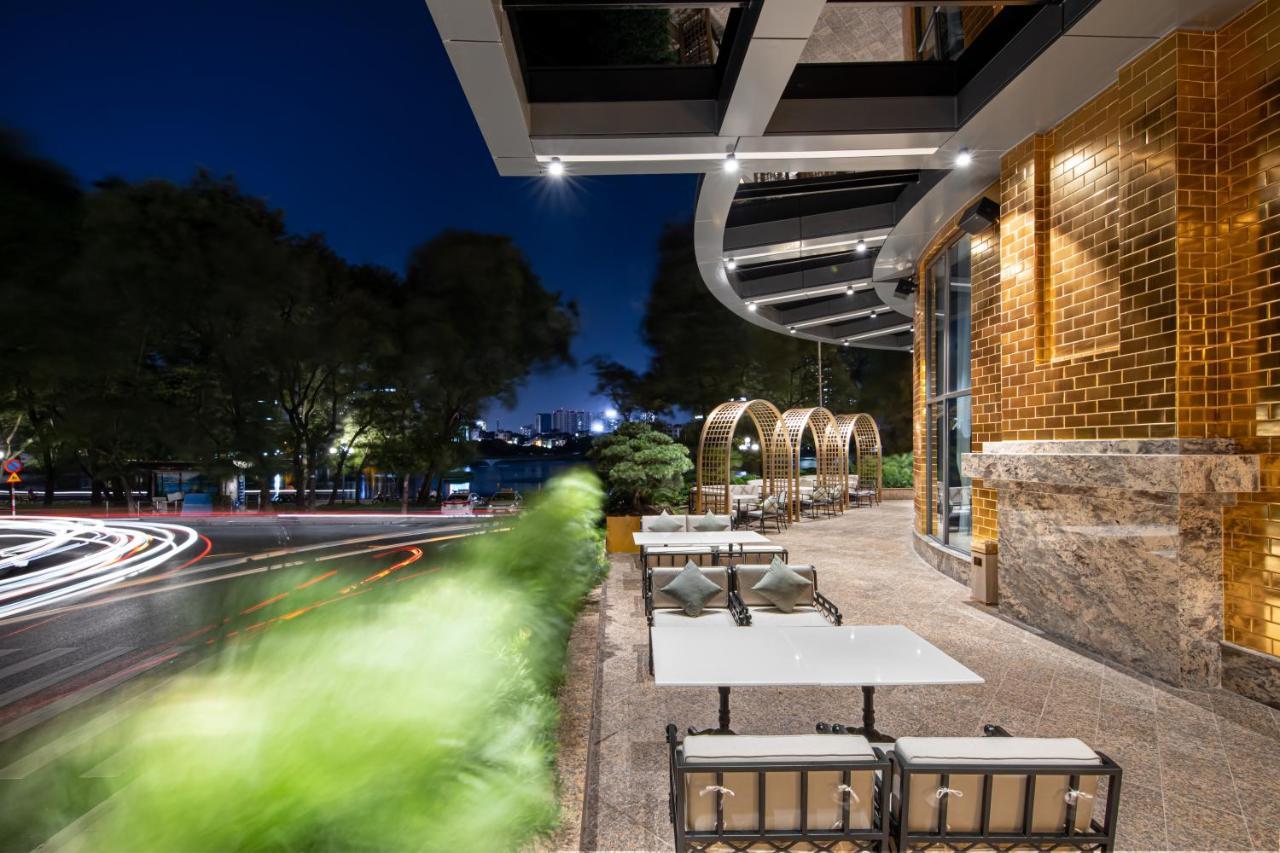 Hotel Dolce By Wyndham Golden