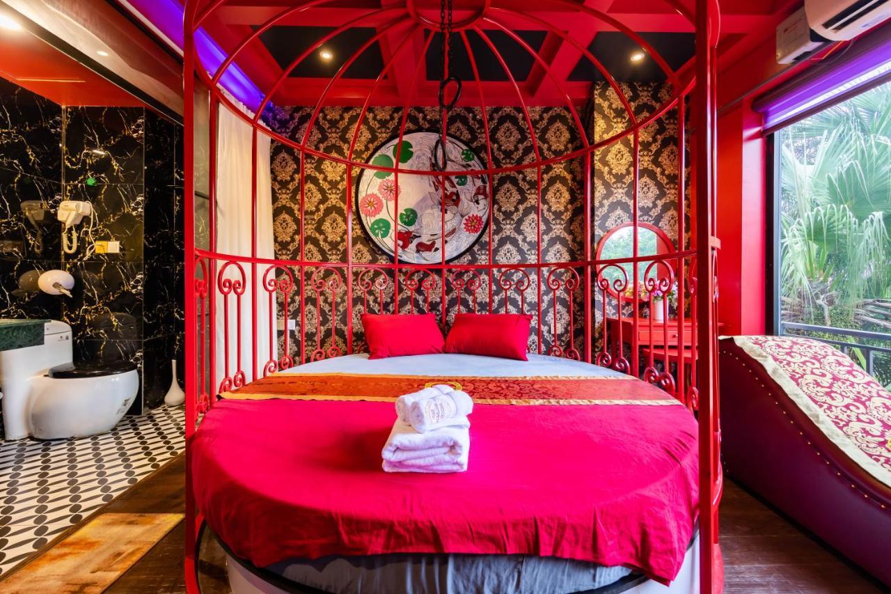 Zen Shunga Hotel