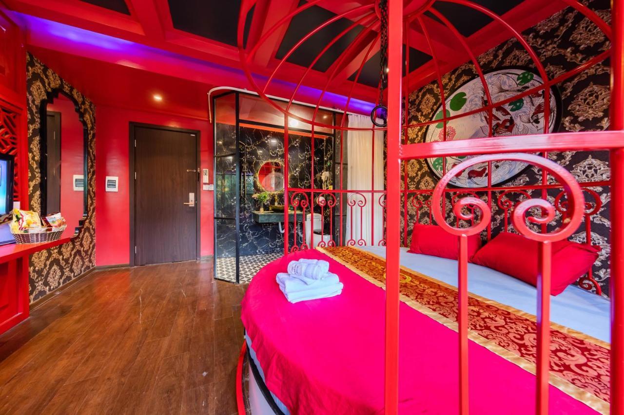 Zen Shunga Hotel
