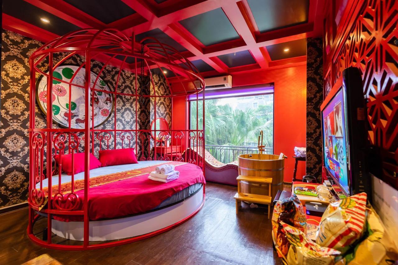 Zen Shunga Hotel
