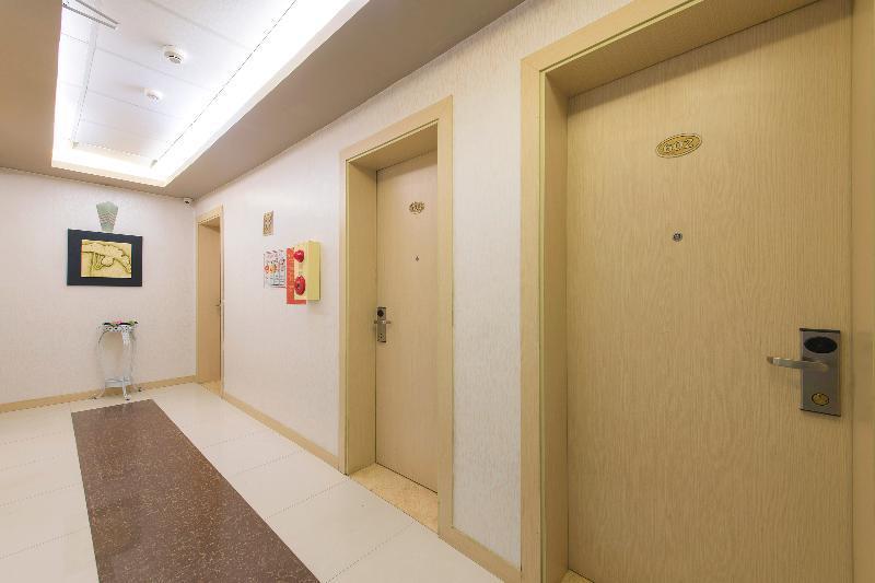 Oyo 155 Esalen 3*