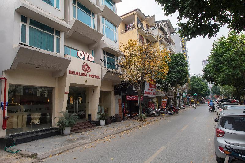 Oyo 155 Esalen 3* Hanoi