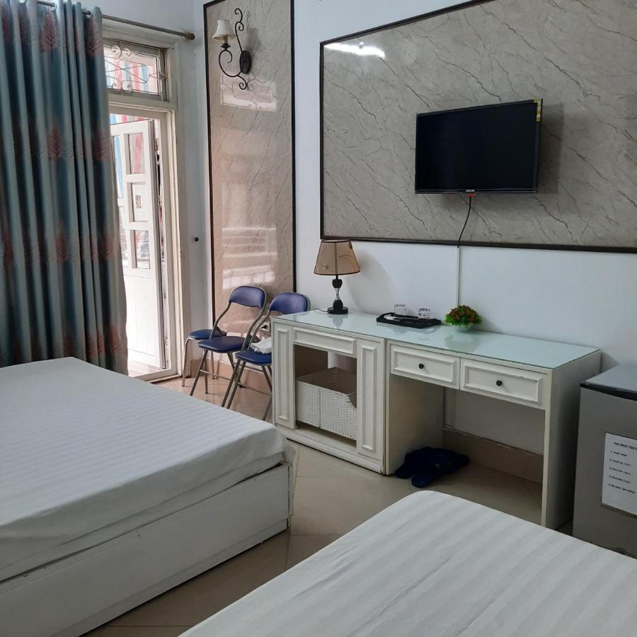 Carina Hotel