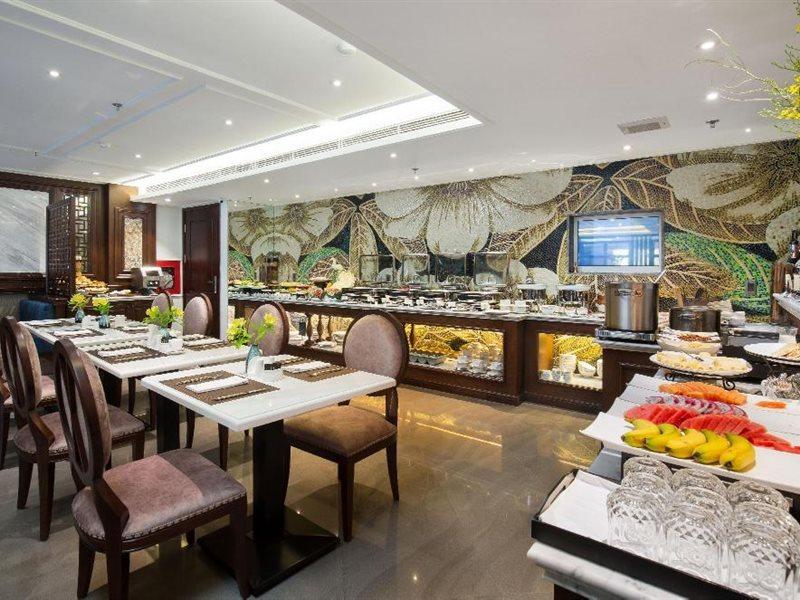 The Q Hotel