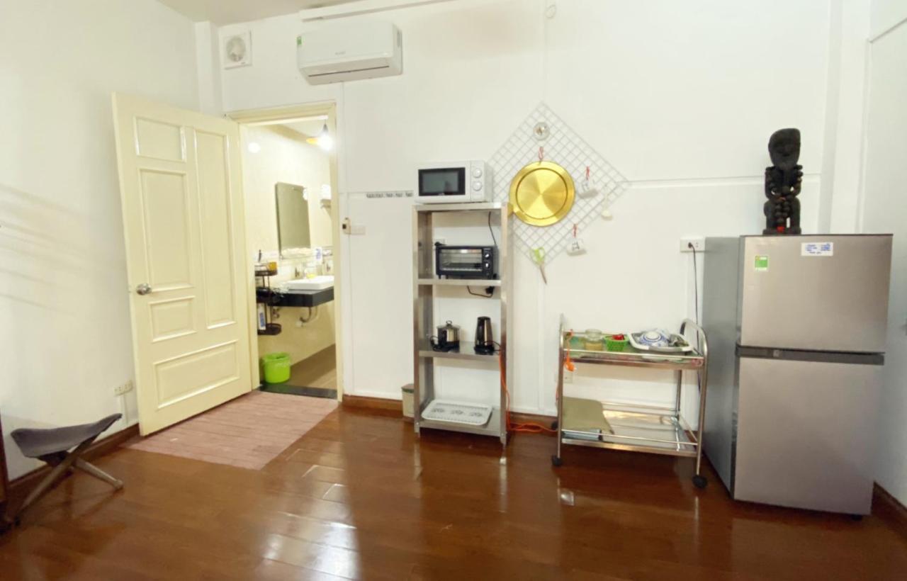 Lotus 2 Apartment