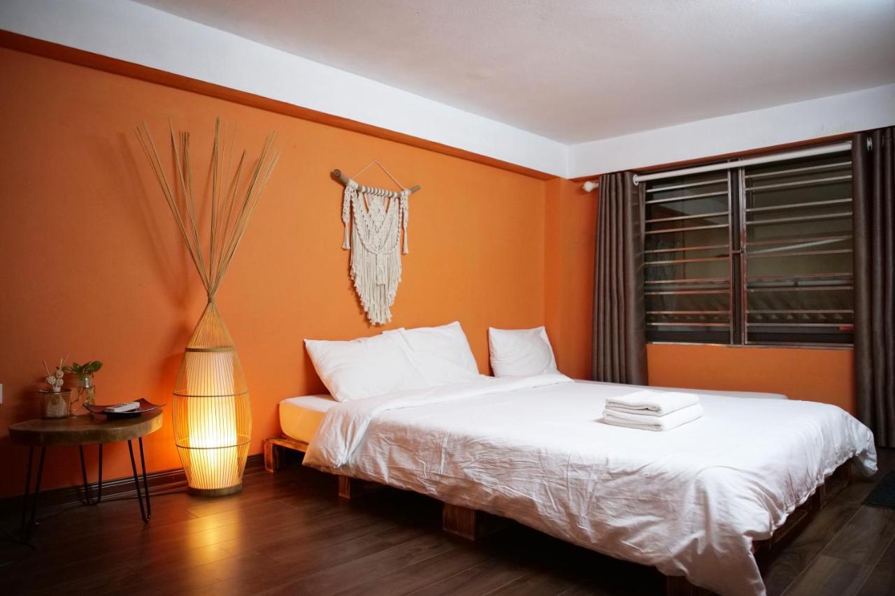Centre Alley House & Travel * Hanoi
