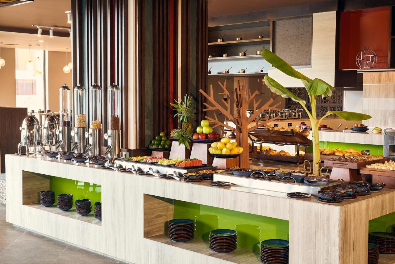 Novotel Thai Ha Hanoi