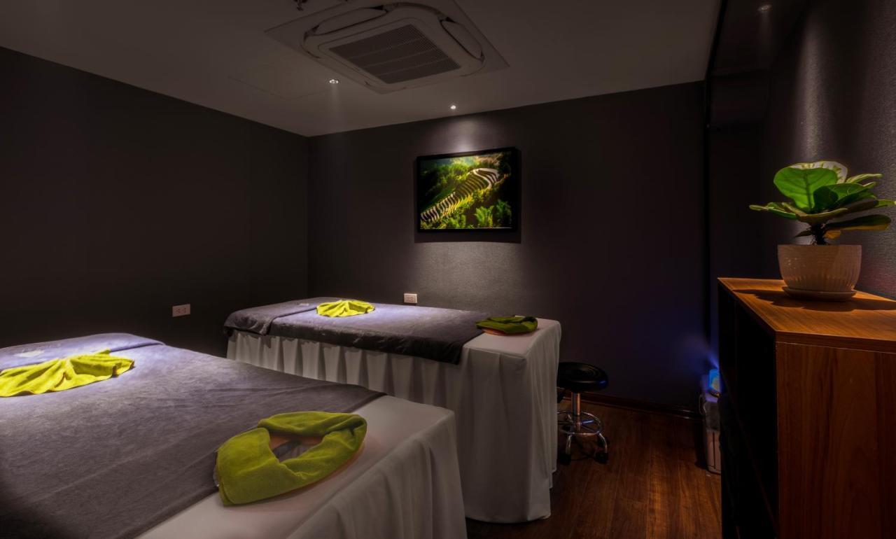 Hotel Mina And Hanoi