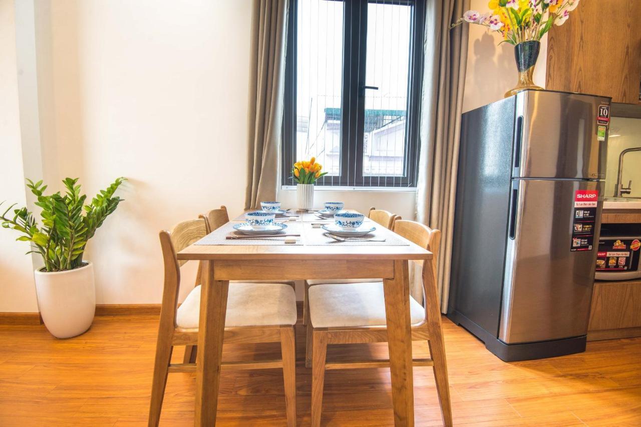 22housing & 60 Linh Lang Hanoi
