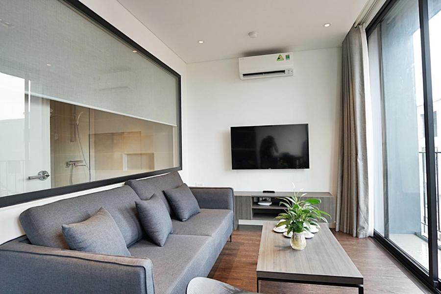 3 - Luxury In Tay Ho Street Hanoi