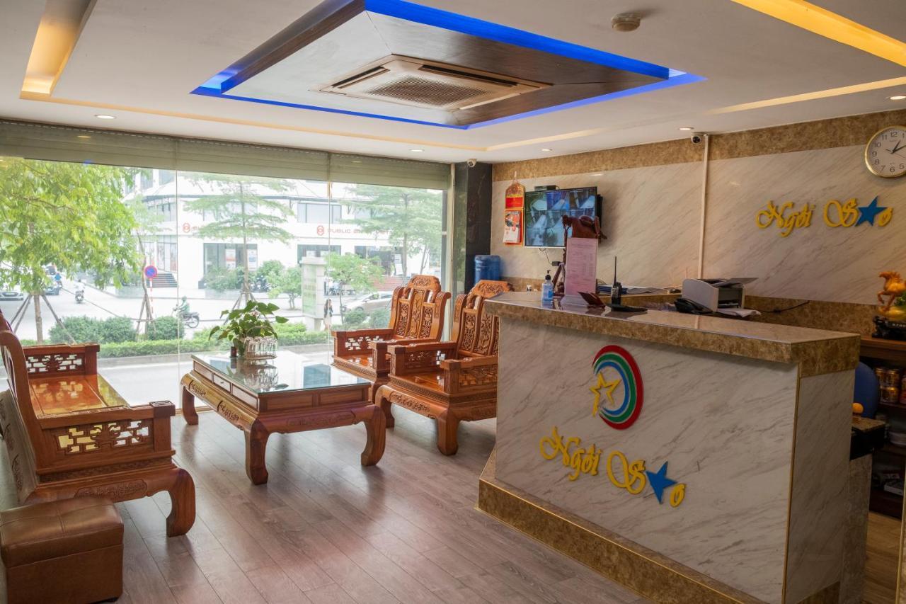 Ngoi Sao Hotel *