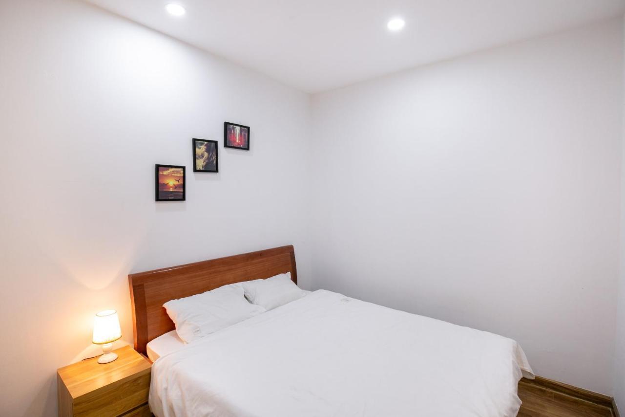 Apartment Bom Homes- Vinhomes Times City- 2br-luxury