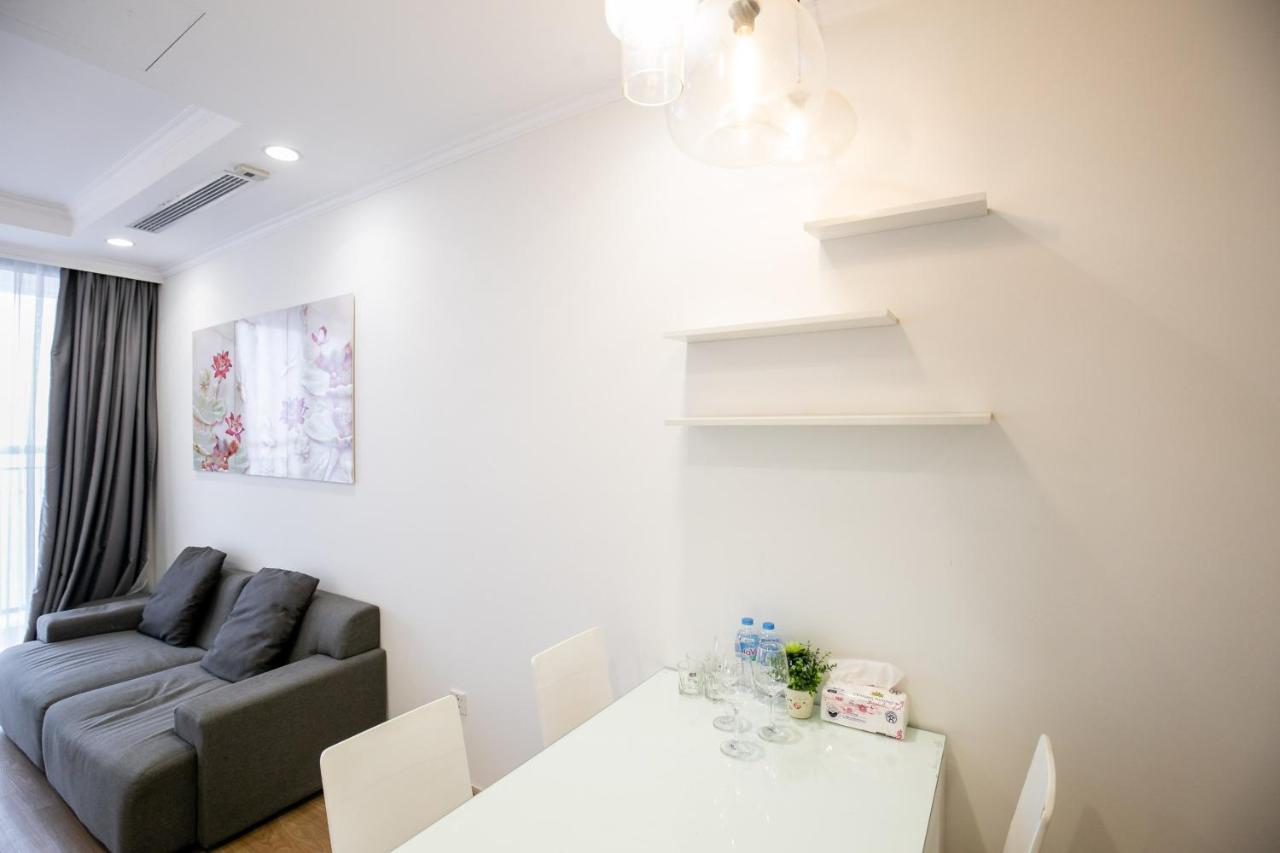 Apartment Bom Homes- Vinhomes Times & Park Hilll