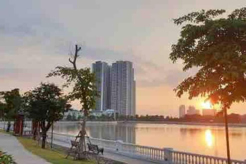 2 Bedrooms In Luxury @vinhomes Bay Ha Noi.