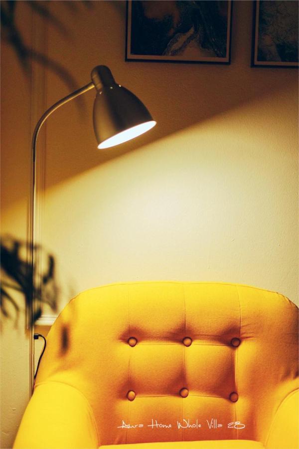 Aura Whole French House *