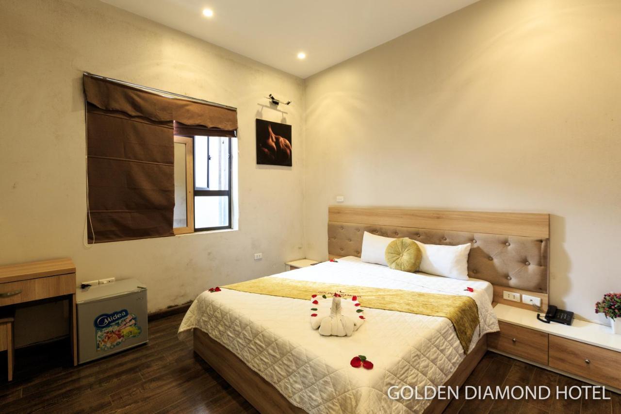 Golden Moon Diamond Hanoi