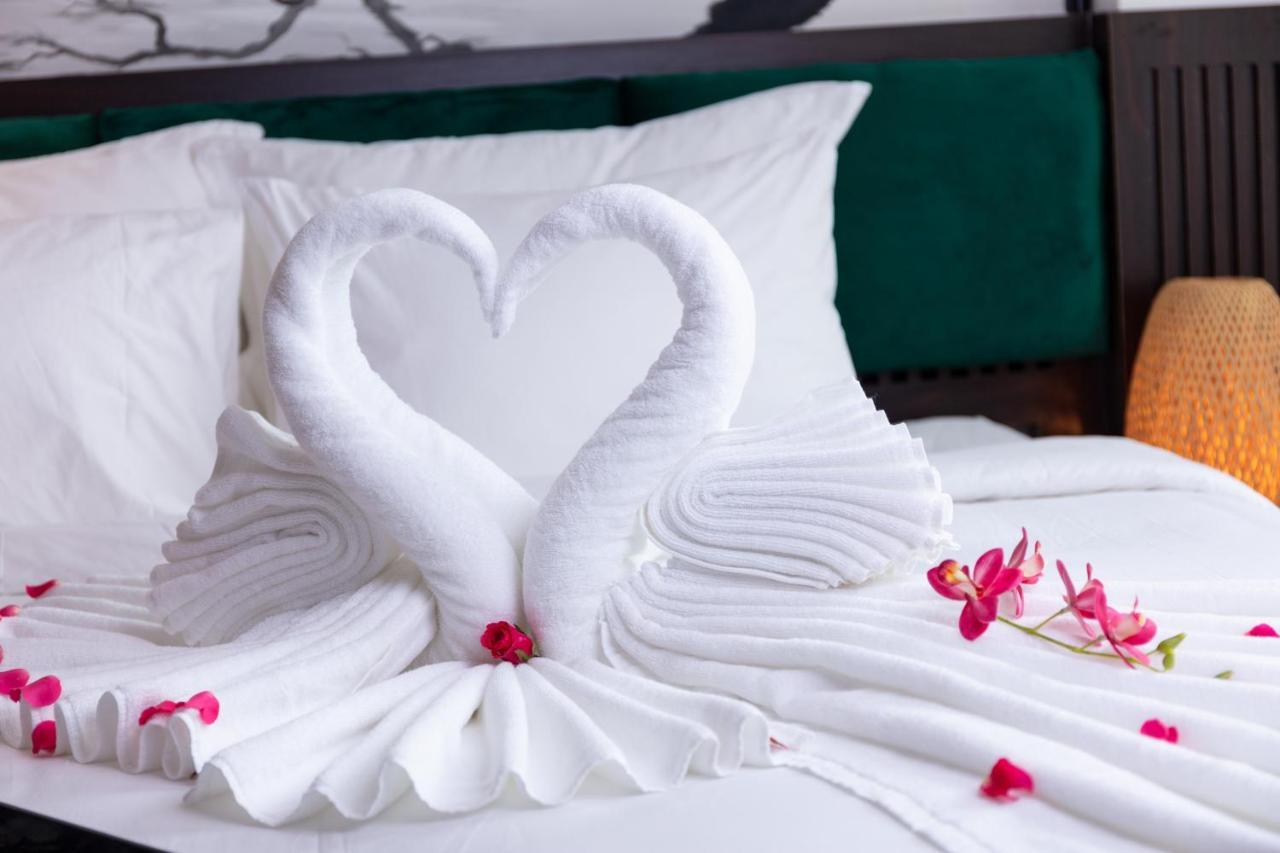 Hotel Center Silk & Travel 4*