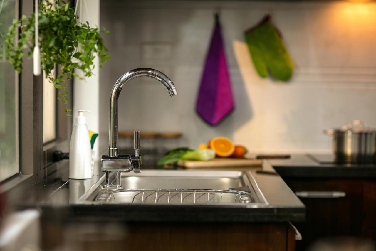 Poonsa - The Ordinary Living Apartment
