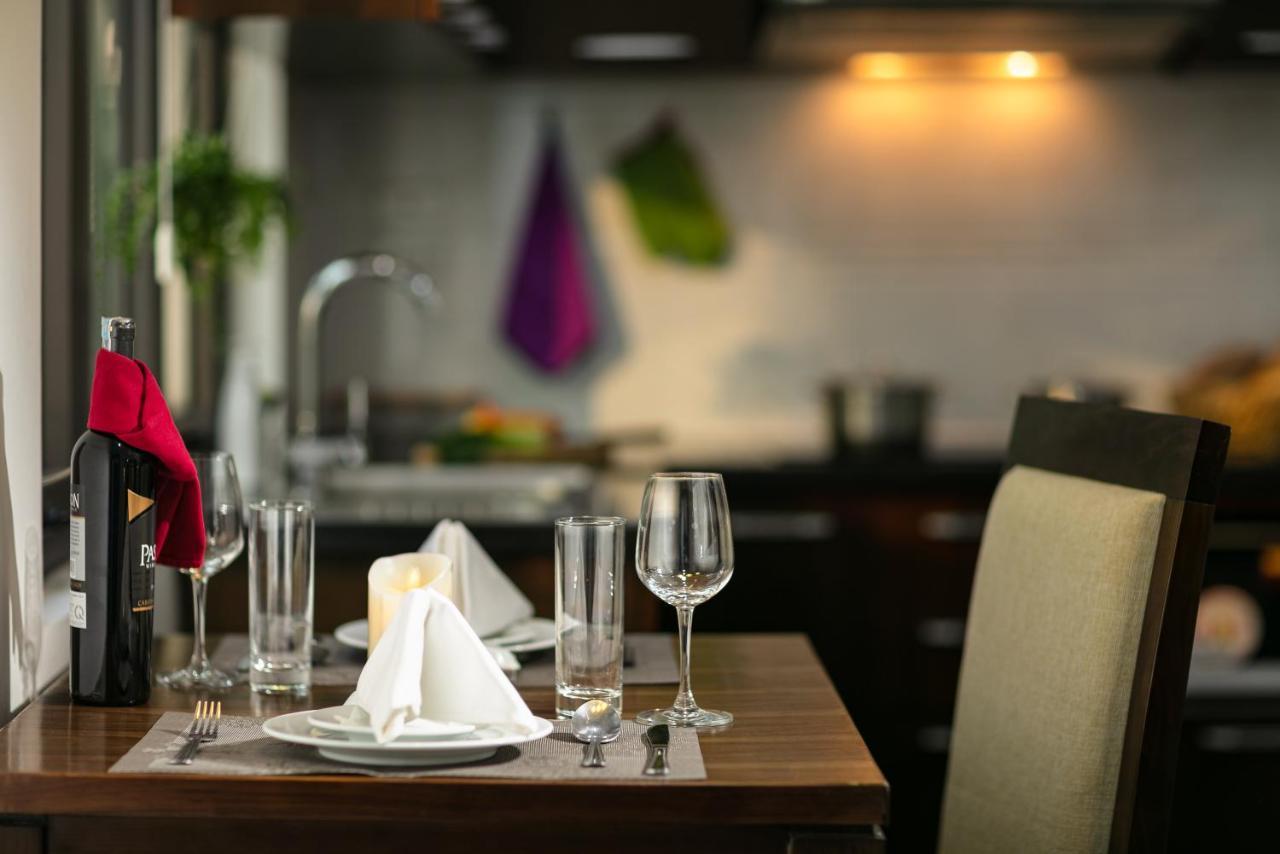 Poonsa - The Ordinary Living Apartment