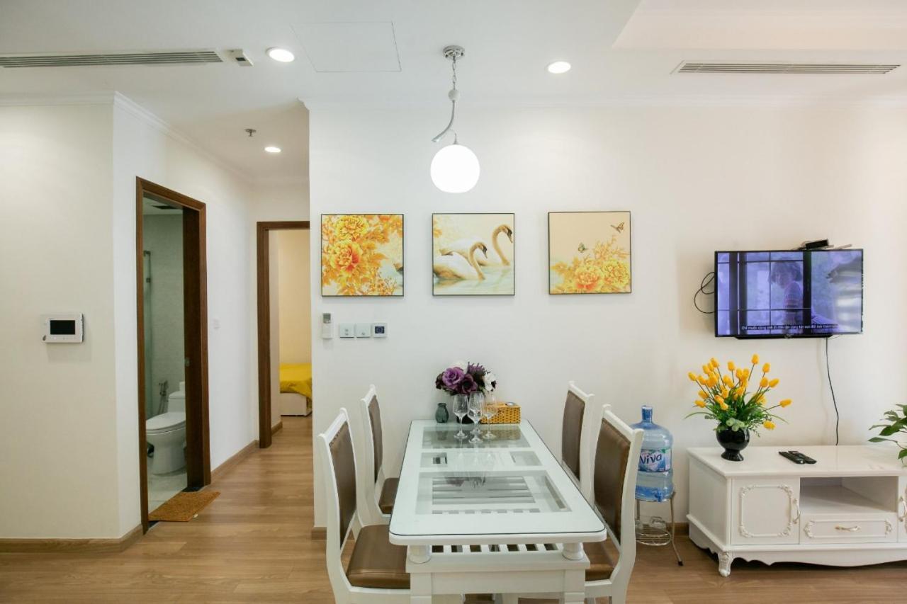 Apartment Bom Homes- Vinhomes Timescity- 2br- Service *