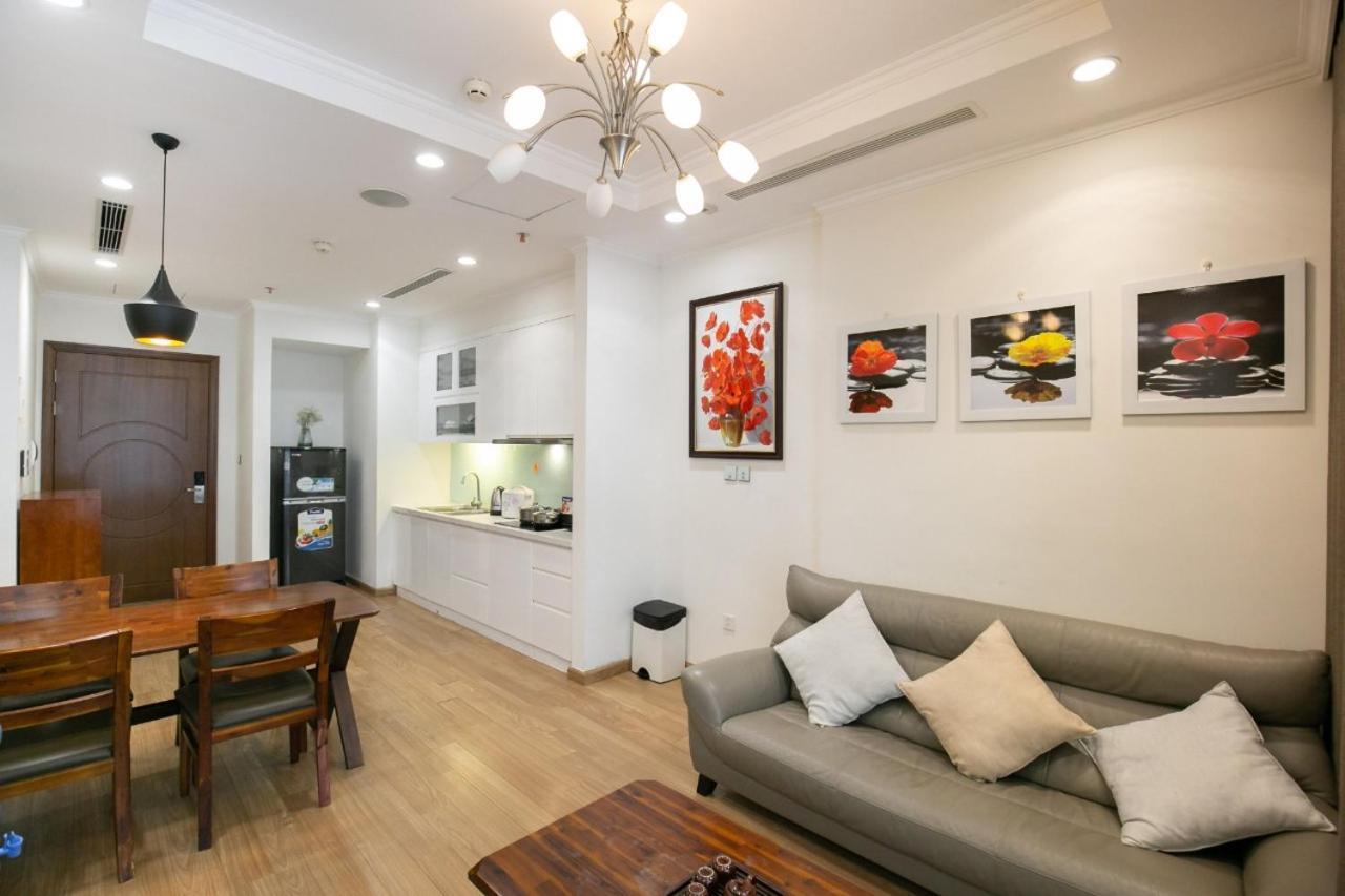 Apartment Bom Homes- Vinhomes Times City- Service Hanoi