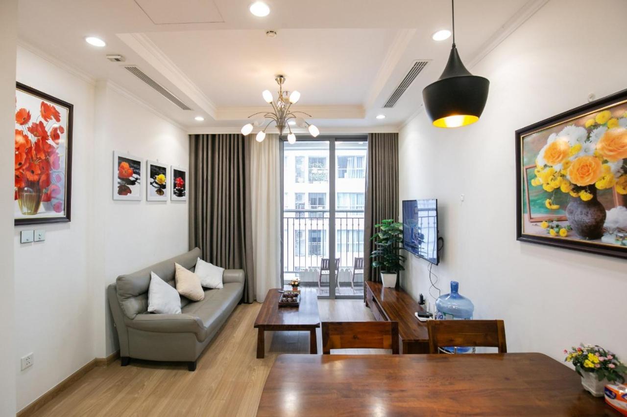 Bom Homes- Vinhomes Times City- 2br- Park Hill Apartment *